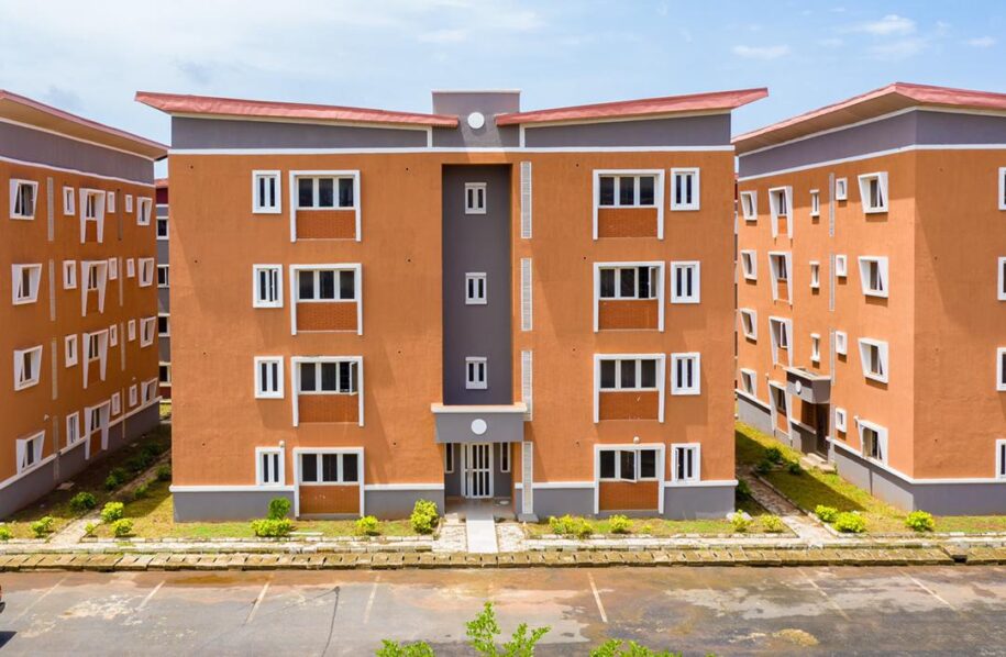 Igbogbo-housing-estate-915x598